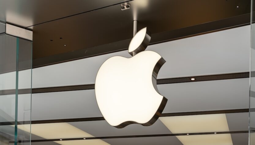 apple-nom-steve-jobs-iphone